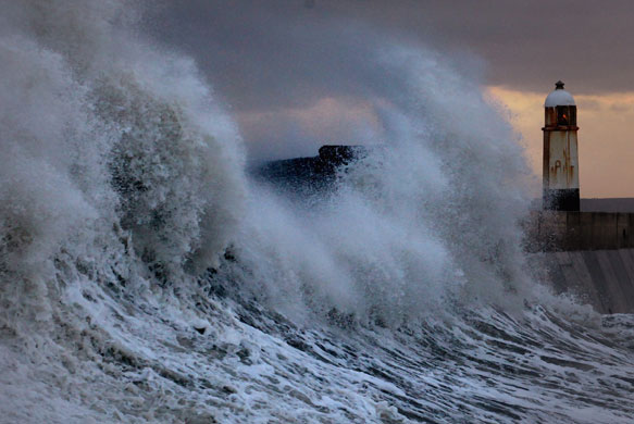 bad weather in uk: severe weather conditions hit Porthcawl, Wales