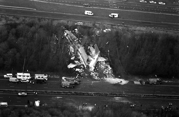 M1 motorway: 1989: British Midland Boeing 737 plane crashed on the M1 at Kegworth