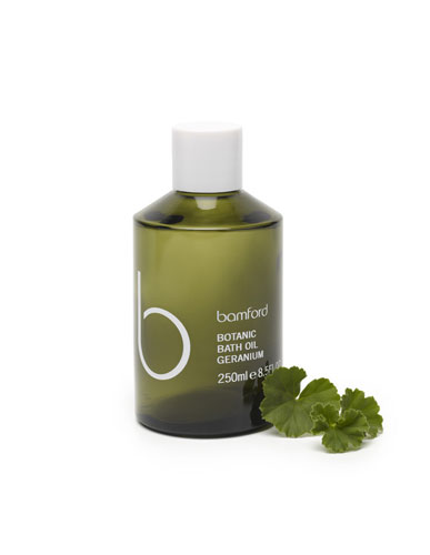Beauty and grooming: Bamford bath oil geranium