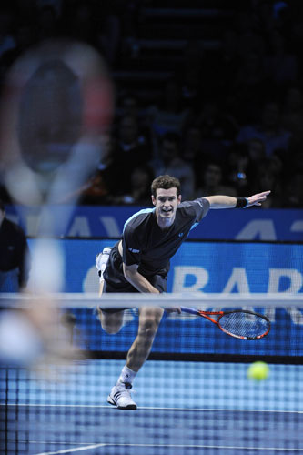 ATP World Tennis Finals: Andy Murray serves 