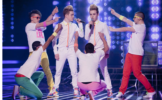 Jedward: Jedward at the X-Factor results show