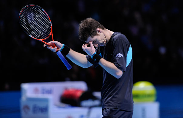 murray v federer: Murray shows his dejection as he feels the match slipping away from him
