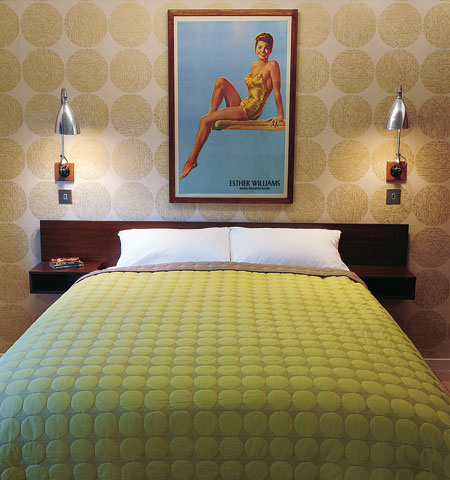 Kitsch: the naughty vibe: Kitsch interiors, master bedroom