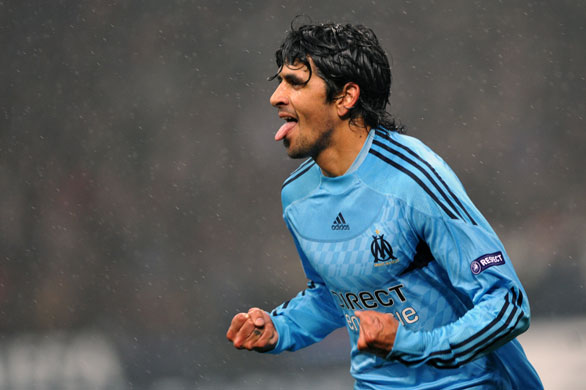 Wed champs 2: Marseille midfielder Lucho Gonzalez celebrates after equalising 