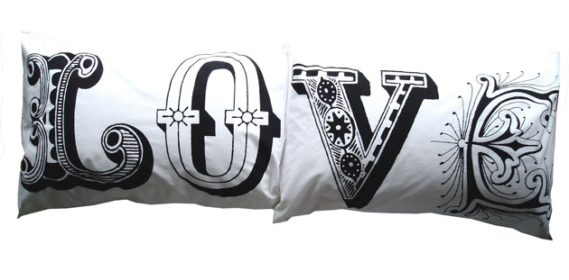 Ladies' boudoir: Christmas gift guides ladies: Love pillow covers
