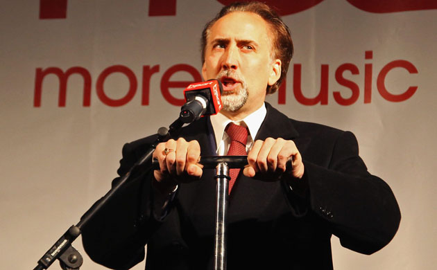 Nicolas Cage in Bath: Nicolas Cage Switches On Bath Christmas Lights