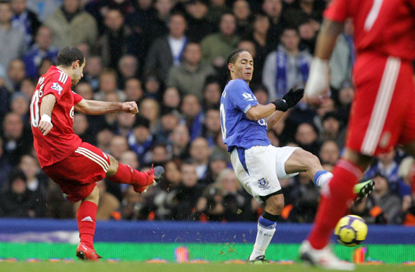 Everton v Liverpool: Javier Mascherano