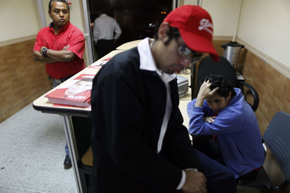 Honduras elections: Supporters of Elvin Santos, presidential candidate of the Liberal party