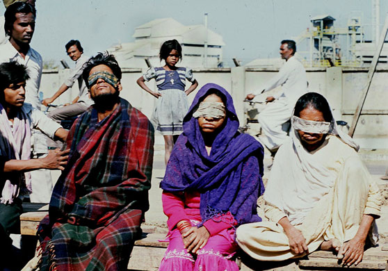 Bhopal 25th anniversary: The Union Carbide Corporation poisonous Gas Disaster