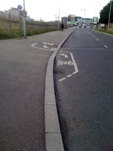 Worst Cycle Lane: Useless cycle lanes