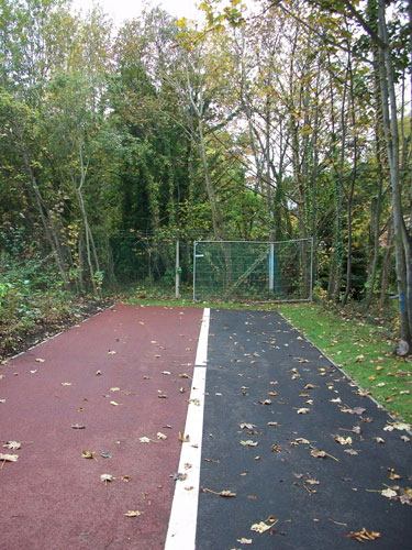 Worst Cycle Lane: The Road to Nowhere