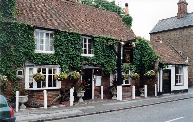 10 best curry houses: Malik's, Cookham