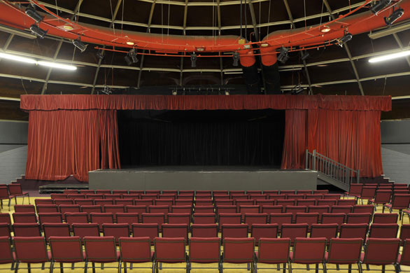 Empty Stages: Empty Stages
