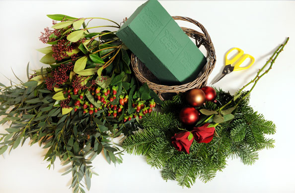 Linda Nylind Floral: The making of a floral display - part 1