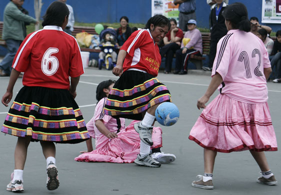 Peruvian women's football: Mamacha national female soccer championships in Lima, Peru