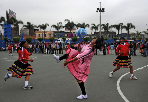 Peruvian women's football: Mamacha national female soccer championships in Lima, Peru