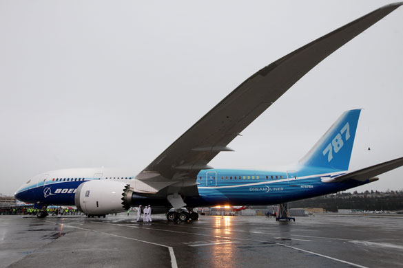 Dreamliner 787: Boeing's long delayed 787 Dreamliner sits on the tarmac after its flight