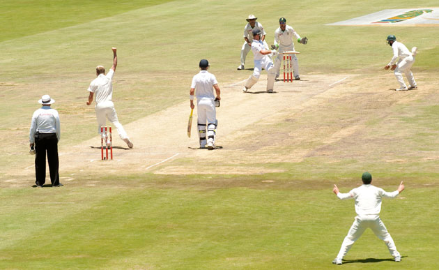Test match cricket: Cricket - First Test - South Africa v England - Day Three - SuperSport Park