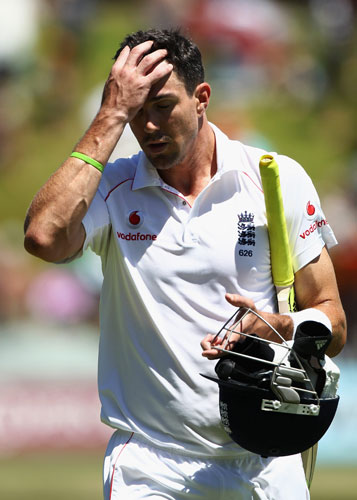 Test match cricket: South Africa v England - 1st Test Day Three