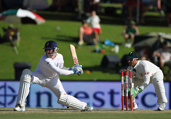 Test match cricket: South Africa v England - 1st Test Day Three
