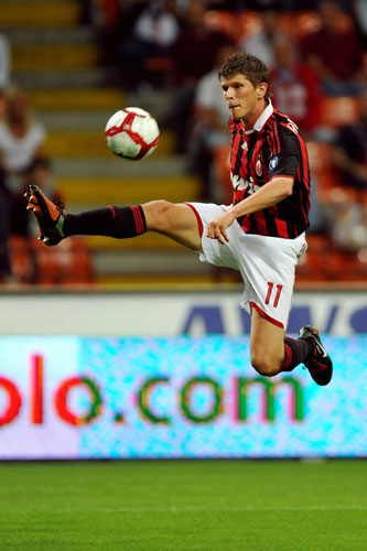 Transfer targets: A.C. Milan's Dutch forward Klaas-Jan Hun