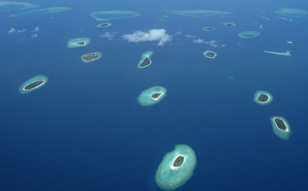 Vulnerable : Photo exhibition organised by Bluepeace on climate change in Maldives