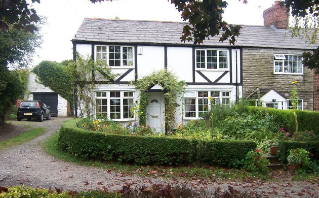 Open House gallery: Open House gallery - a four-bedroom semi in Moulton, Cheshire, £290k