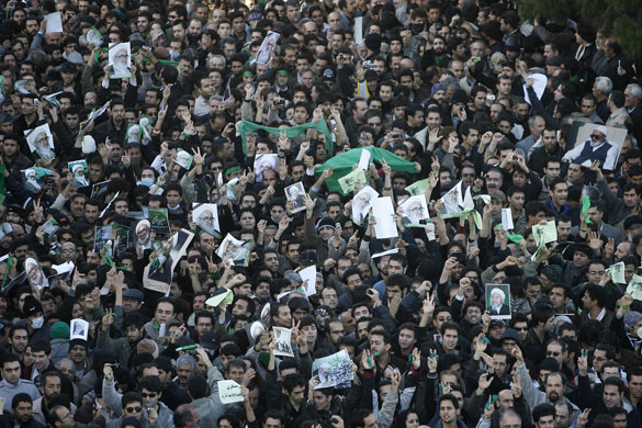 Montazeri funeral iran: Pro-reform Iranians attend the funeralof Grand Ayatollah Montazeri
