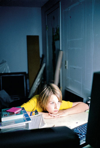 Hi-tech kids: Hi-tech kids