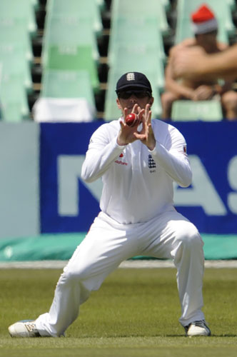 Sport: 2nd Test Day 1: 2nd Test Day One