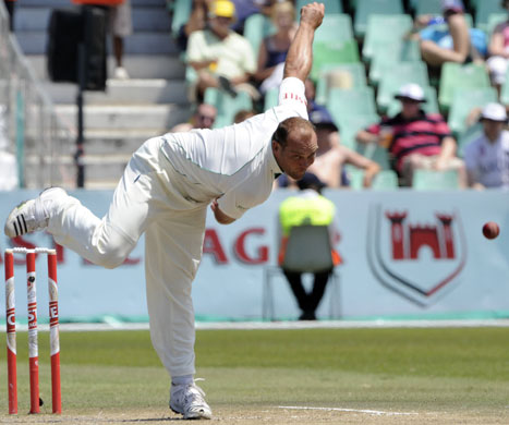 South Africa v England:  Jacques Henry Kallis : Cricket second Test match, Durban
