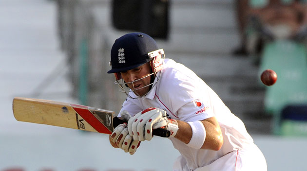 South Africa v Engla: Matthew Prior, Cricket : Second test, Durban