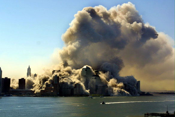 Pictures of the Decade: 11 September 2001: view over the Hudson as the World Trade Centre collapsed