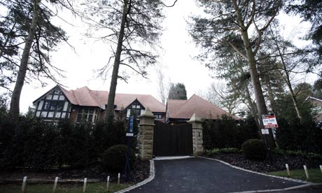  Houses  Sale on One Of The Houses In Withinlee Road  Prestbury  Which Is A Magnet For