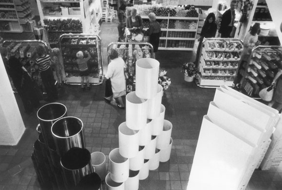 Habitat: 1973: Shoppers browsing in a Habitat store