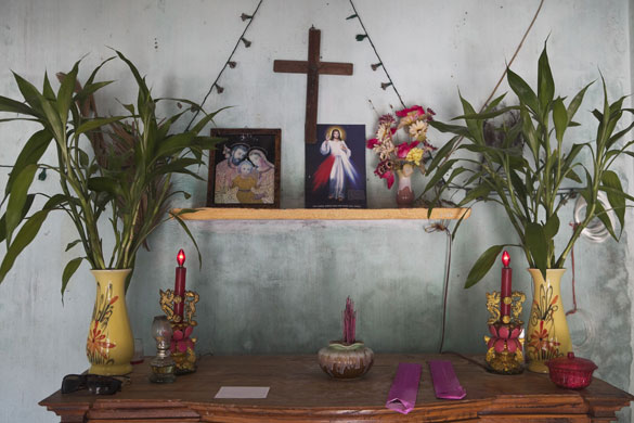 Martin Parr: Floods victims in central coastal province of Quang Tri, Vietnam for Oxfam