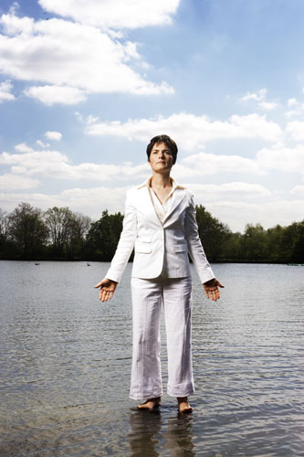 Pictures of the Decade: 18 April 2007: Dame Ellen MacArthur sailed solo around the world