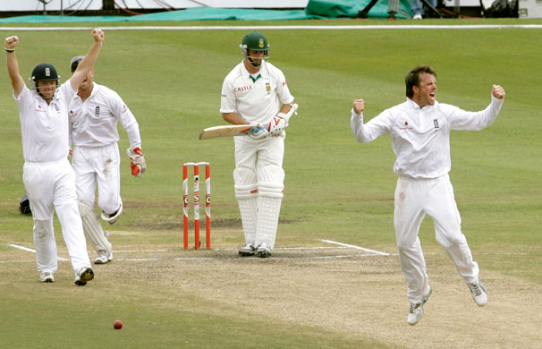 Cricket: England's Swann, Bell and Prior