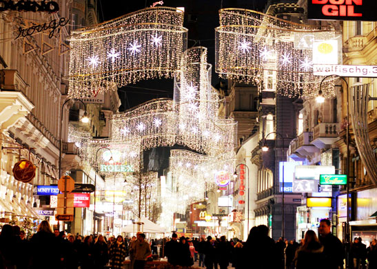 Christmas decorations: Decorations over the famous Kartner street in Vienna