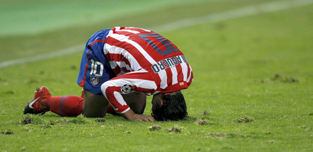 rest of the games: Atletico Madrid forward Sergio 'Kun' Aguero is dejected