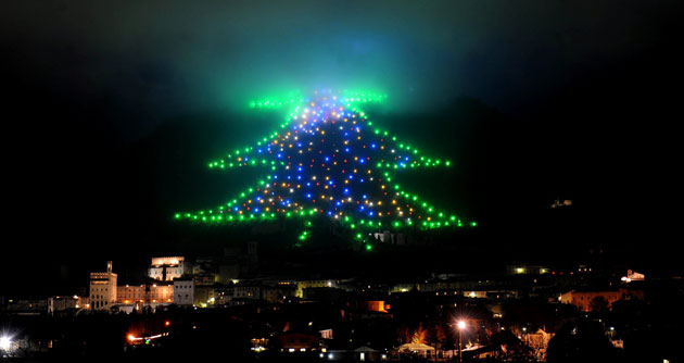 xmas decos: Christmas lights on Mount Ingino