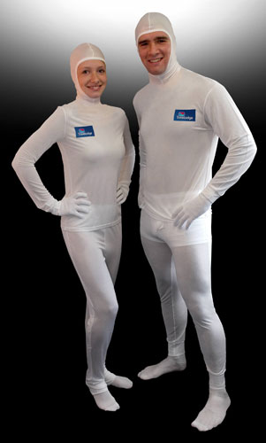 Valentines presents: A couple wearing Dermasilk pyjamas for Travelodge hotels.