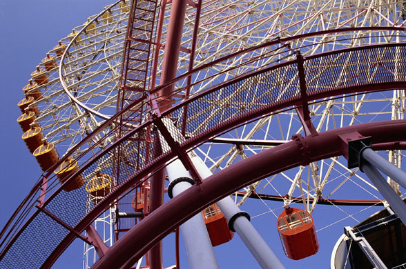 Big wheels : The Cosmo Clock Ferris Wheel in Yokohama, Japan.