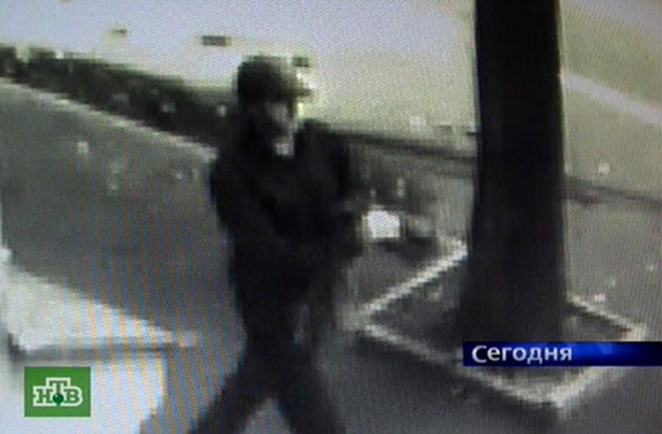 Anna Politkovskaya trial: Security footage of a man suspected in the murder of Anna Politkovskaya.