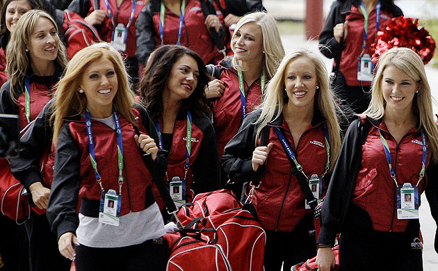 Gallery Super Bowl XLIII: The Arizona Cardinals cheerleaders arrive at Raymond James Stadium