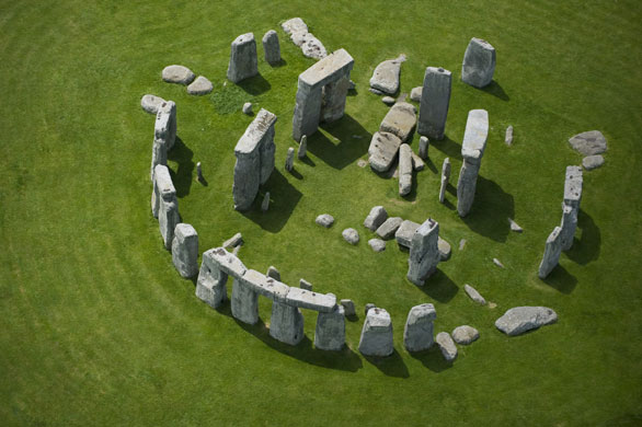 Mysteries and legends: Stonehenge 