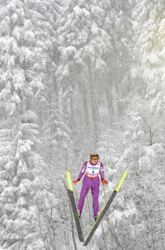 24sport: Yuuki Itoh sails through the air