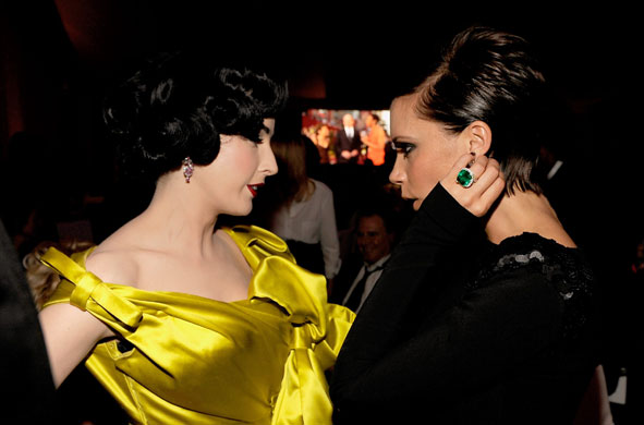 23 February 2009: Dita Von Teese and Victoria Beckham at the Elton John Oscar party