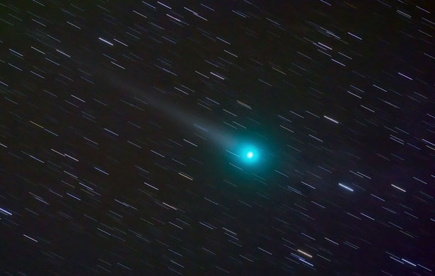 24 hours in pictures: Comet Lulin over the USA