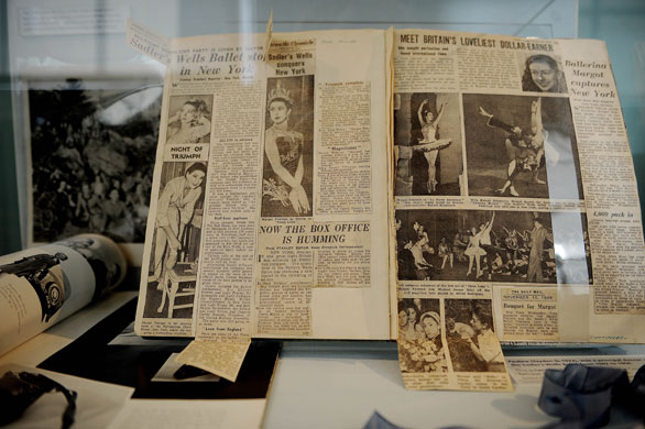 Ballet museum exhibits: Margot Fonteyn's scrapbooks, recording her appearance in New York in 1949. 